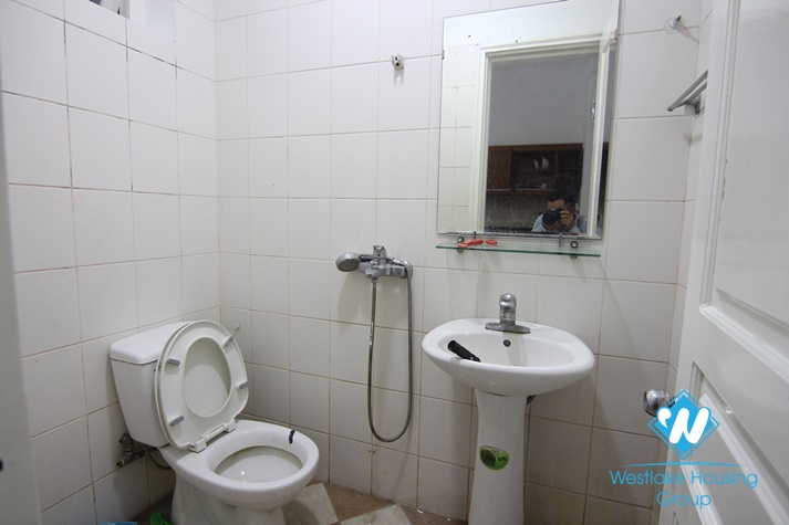 Three bedrooms house in Tu Hoa st, Tay Ho district, Ha Noi